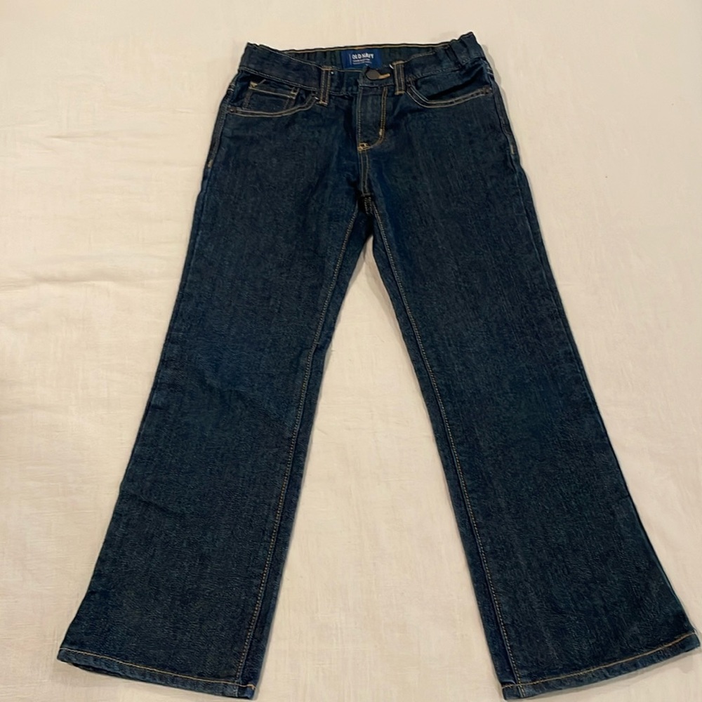 Old Navy Boys’ loose boot-cut jeans, size 8 regular